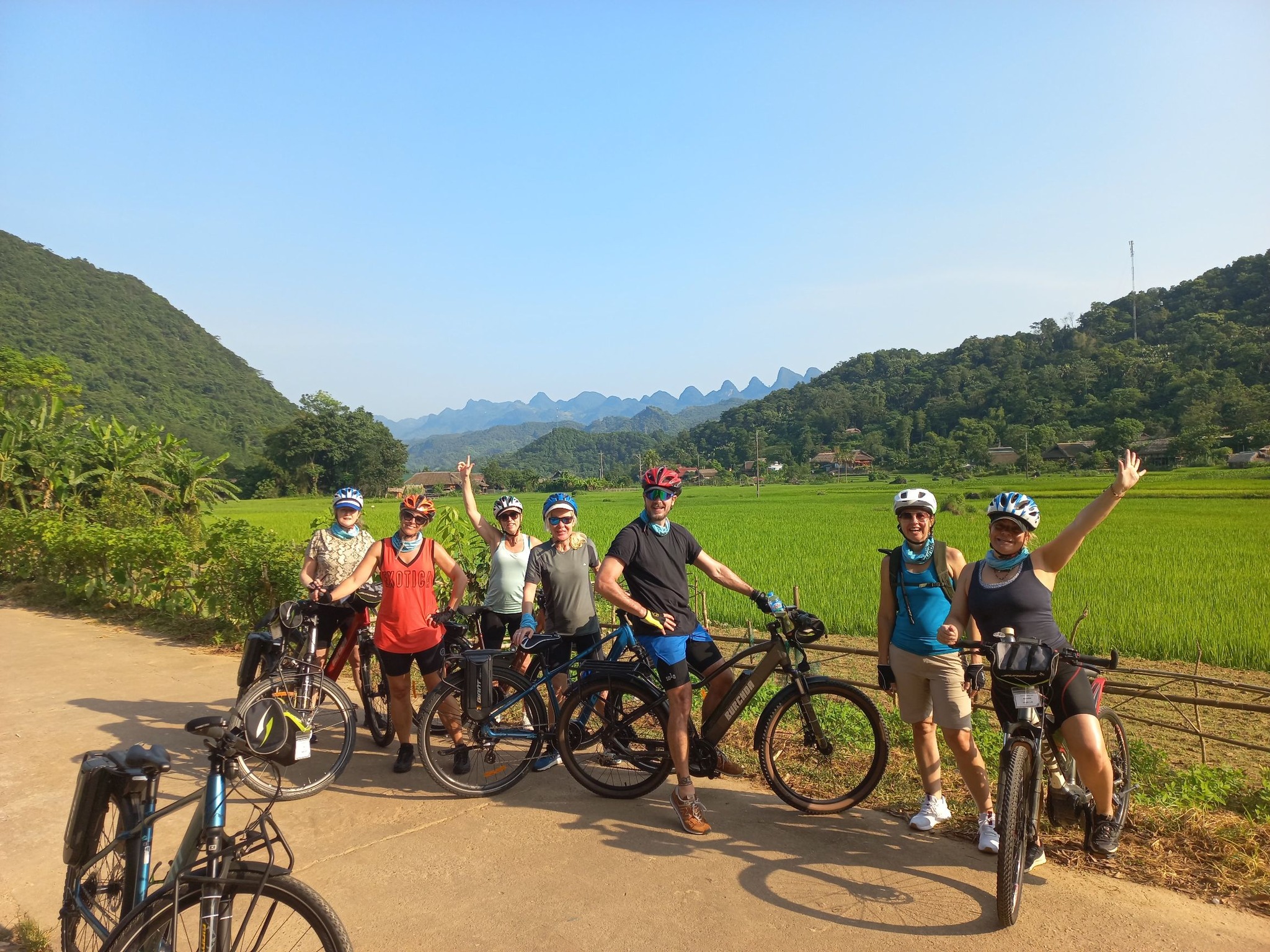 Mai Chau Bicycle Trip 4 Days